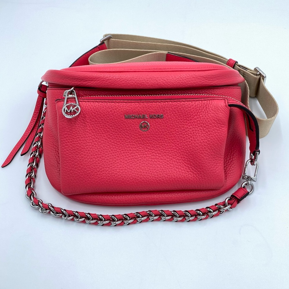 Michael Kors Slater Medium Pebbled Leather Sling Pack in Geranium